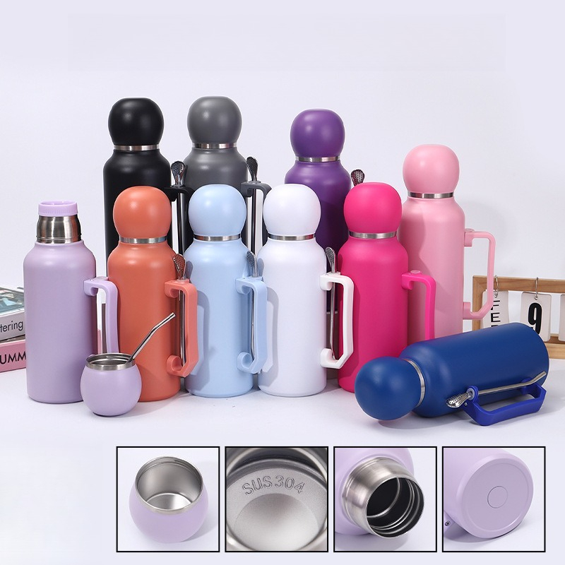 Gridiron 44oz Vacuum Tea Infuser Bottle