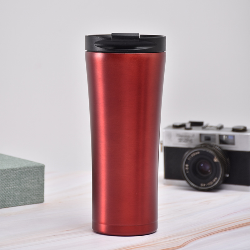 ClamLock Heavy-Duty Vacuum Sports Bottle - Image 1