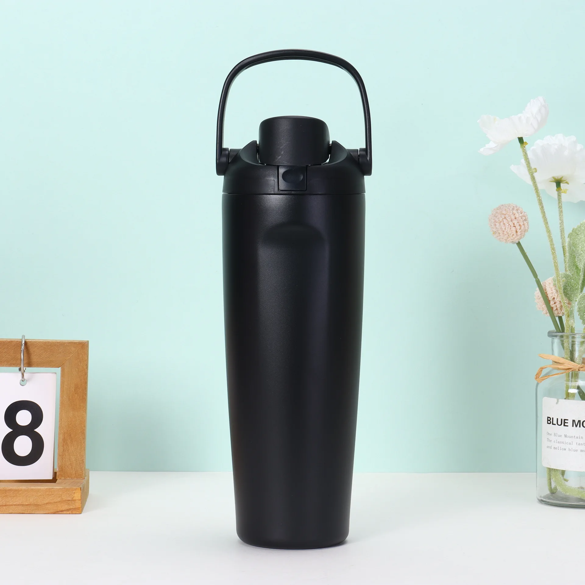 TriFlow 30oz Vacuum Handle Bottle - view 6